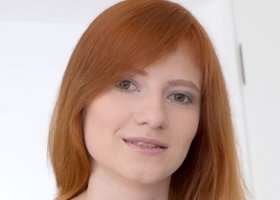Lili Fox