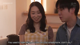 [ROE-413] NTR home video The person in the “home video” mistakenly sent by my friend was my mother.