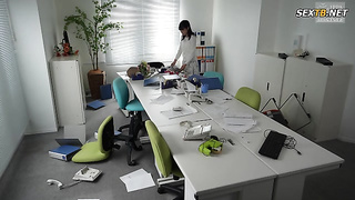 [NSFS-343] Ultimate humiliation! My wife becomes the plaything of everyone during a company trip 6. 2 video