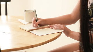 Daydream Daisy - Nuts For Nannys rq