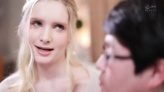 [JUL-535] Hot Spring Gangbang Blond Married Woman From The West Gets Fucked At A Coed Hot Spring Rir