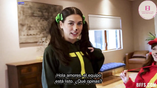 Megan Mistakes, Bella Blu, Jade Valentine  - Amiguitas Compartiendo Una Verga Por Halloween Sub Esp