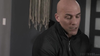 Coco Lovelook. Cuidando su castidad