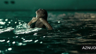 Teresa Palmer Sexy bikini Scene in Point Break