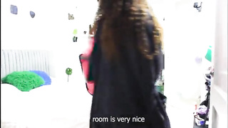 Joven Colombiana MonikCoper no tuvo como pagar al domiciliario