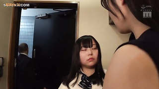 [MIAA-919] I, the Mother, Accepted Creampie Anal Sex to the Point of Anal Expansion for My Daughters