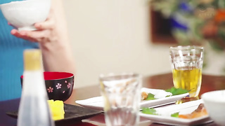 [ROE-431] When I returned home, I found my grandfather and mother together. That day, what I witness 2 video