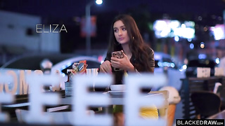 She foget her boyfriend