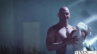 VIXEN   VOLUPTUOUS   The Buxom Beauty Compilation (720)