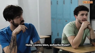 Jessica Ryan Trabajando en equipo con la profesora Sub esp