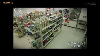 [STARS-869] The company that offered her a job Threatens to reveal her sexy gravure idol career  Mom