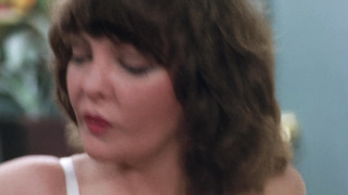 Woman In Love (2160)