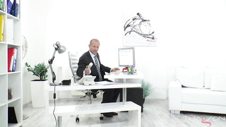 Secretarys.Academy (1080)