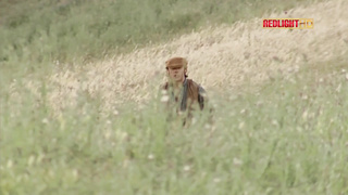 Don Raffe Hunts For Holes (1080) 2 video