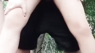 Asian Threesome 国产】“哎呀好舒服呀哥哥快点”对白淫荡白嫩骚主播与礼物榜首狼粉户外树林里野战