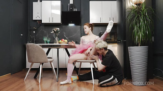 Porno - Nicole Murkovski (27.12.2025) rq