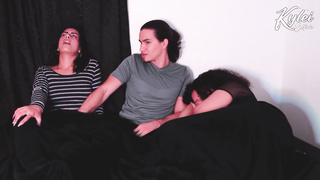 Hermanastra y amiga latina