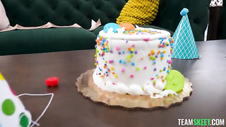 Uncle Porn - Juniper Ren (11.01.2026) rq