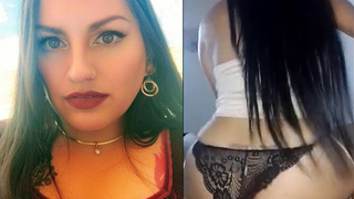 Cogida con mi Panty negra me monto con ricos sentones