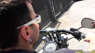 Desiree DeLuca vs Voodoo, Beautiful Bossom