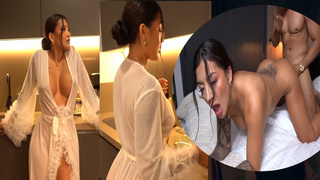 Mariana Matrix - Masked thief breaks into the house of the incredible Mariana Martix and She Offers_