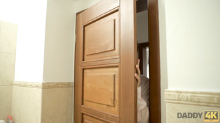 Testing Modern Manners (1440)