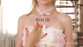 Blonde Anal (2160) 2 video