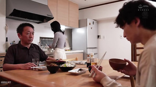 [ROE-432] One day, I witnessed my parents’ twisted master-servant relationship. Around midnight, my 2 video