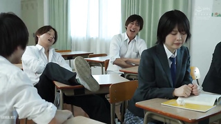 [CAWD-946] A girl enrolls in an all-boys school for a special reason and gets gangbanged by the male