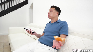 Chloe Adams - Stepmom Gets Back At Peeping Leo (07.02.2026) rq