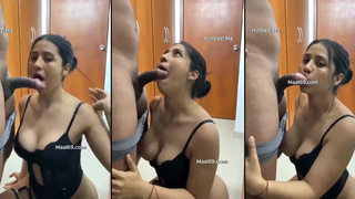 Beutiful nri girl open boobs deep blowjob