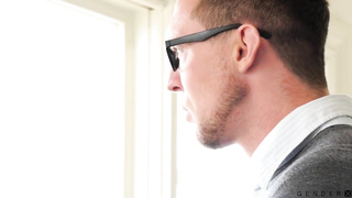 Ella Hollywood compañera de piso TRANS