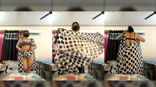 88pink white saree me bra & panty show ke nepali randi bhabhi part 3