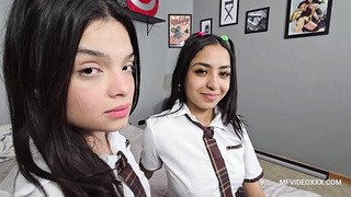 Jady D, Josy Mel kissing