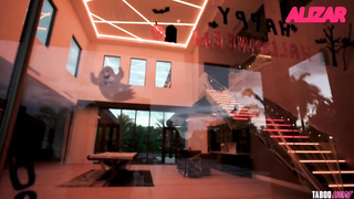 Melanie Hicks - Free Use Step Family Halloween Sub esp