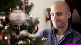 Lulu Chu y Kenzie Reeves - Sexo navideño con mis hermanastras sub