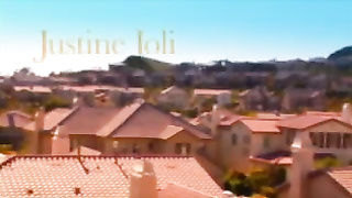 Lesbians having fun together 3226