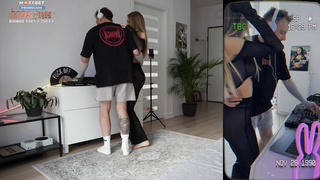 Bunny Rabbits  Rave Whore Cheats On Boyfriend DJ During Broadcast (1080)