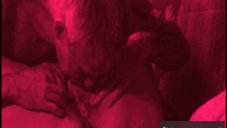 #1 VIDEO IN RED SCREEN