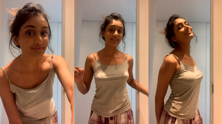 who doesnt love exposing their sexyhot gf? :)