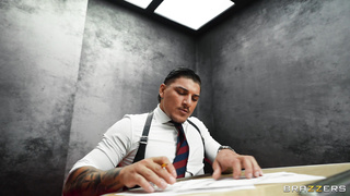 The Analist - Anna Claire Clouds