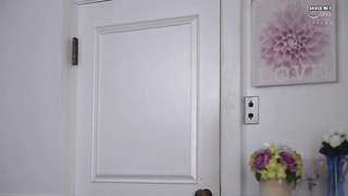 [WAAA-622] I used my bratty niece’s weakness to turn her into my masochistic service maid for instan 2 video