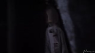 Charlotte Stokely, Elena Koshka