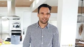 Brazzers Exxtra - The Maid's Dirty Secret (2019) Alex xxx, Lena porn 2 video