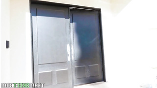 Maya Bijou - Mini Ex-Sml Muslim Makes a Deal