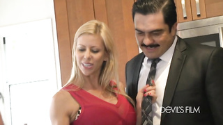Alexis Fawx - Seduced By The Boss's Wife