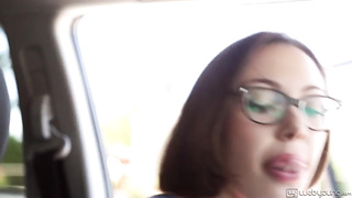 Gia Paige, Jojo Kiss, Kasey Warner, Jenna Sativa - Pizza Delivery Girl