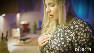 Chloé, an Indecent Story – Chloe Duval