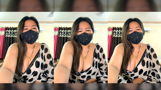 88pink pinky thapa nepali randi bhabhi white saree sexy show