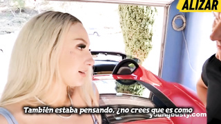 Skylar Vox Busty  deja que estire su dulce coño Sub esp